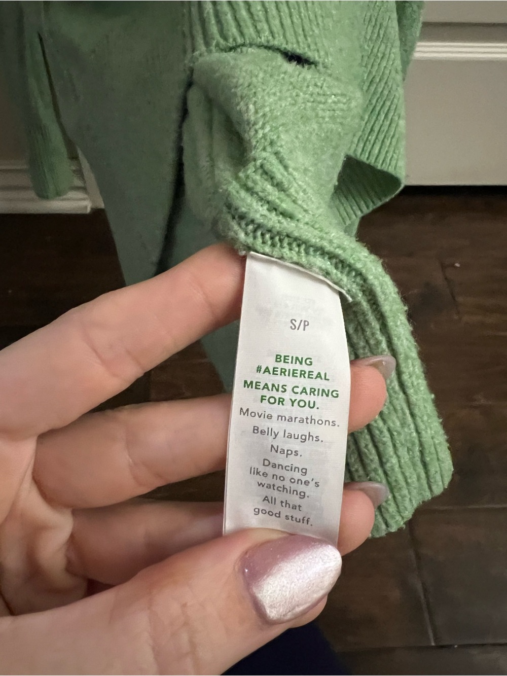 Aerie Unreal Green V-Neck Sweater Women's small - Picture 6 of 8